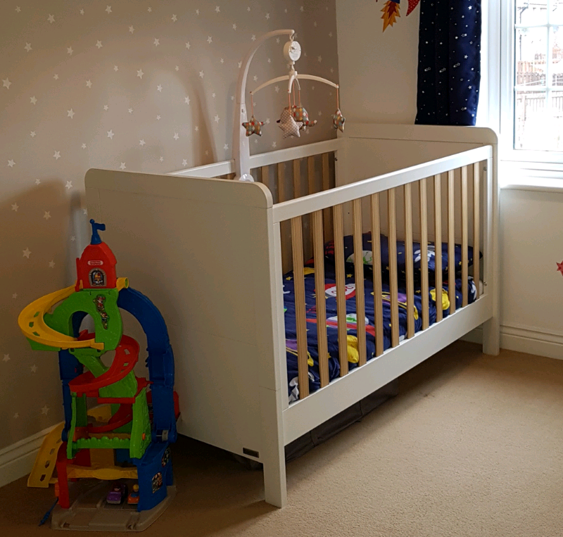 mamas and papas rialto nursery set